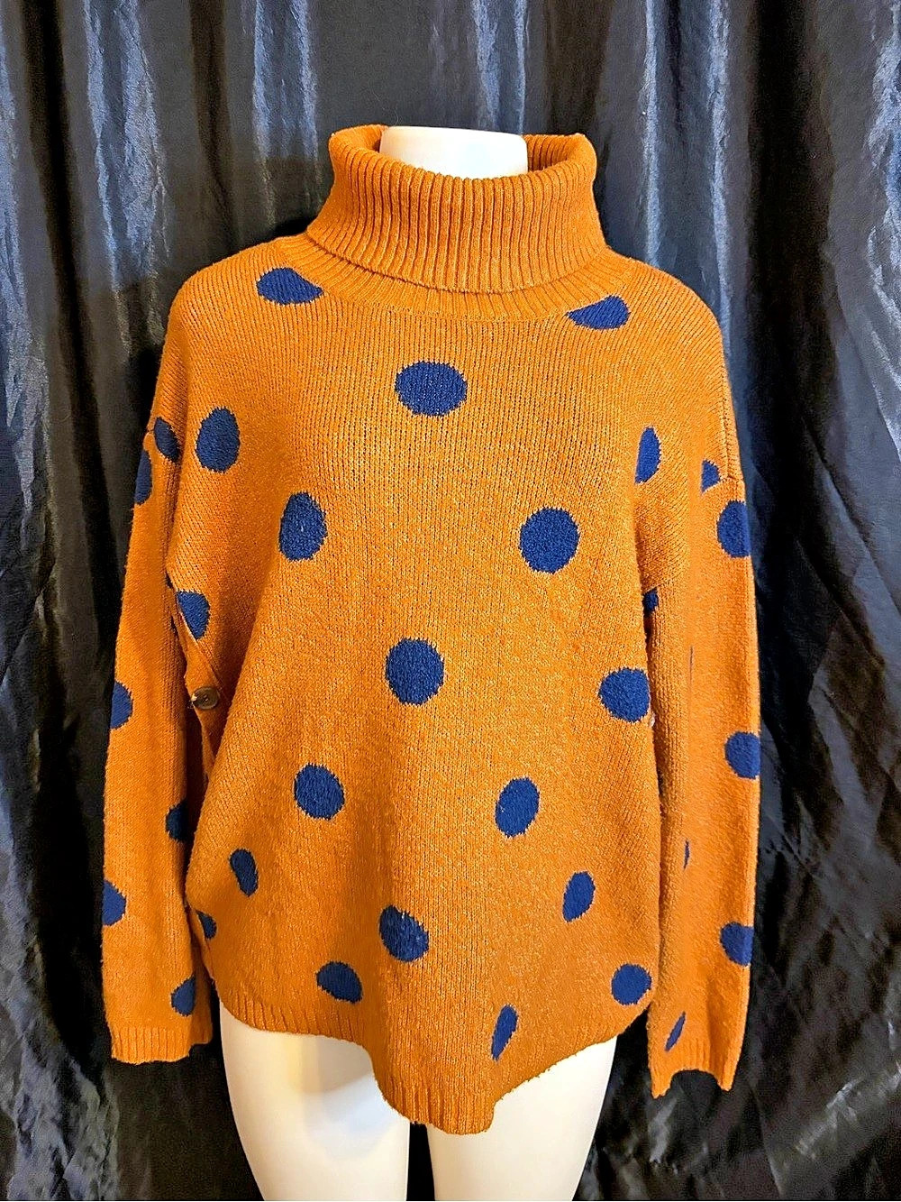 St. John's Bay Polka Dot Turtleneck Sweater Orange & Blue Large